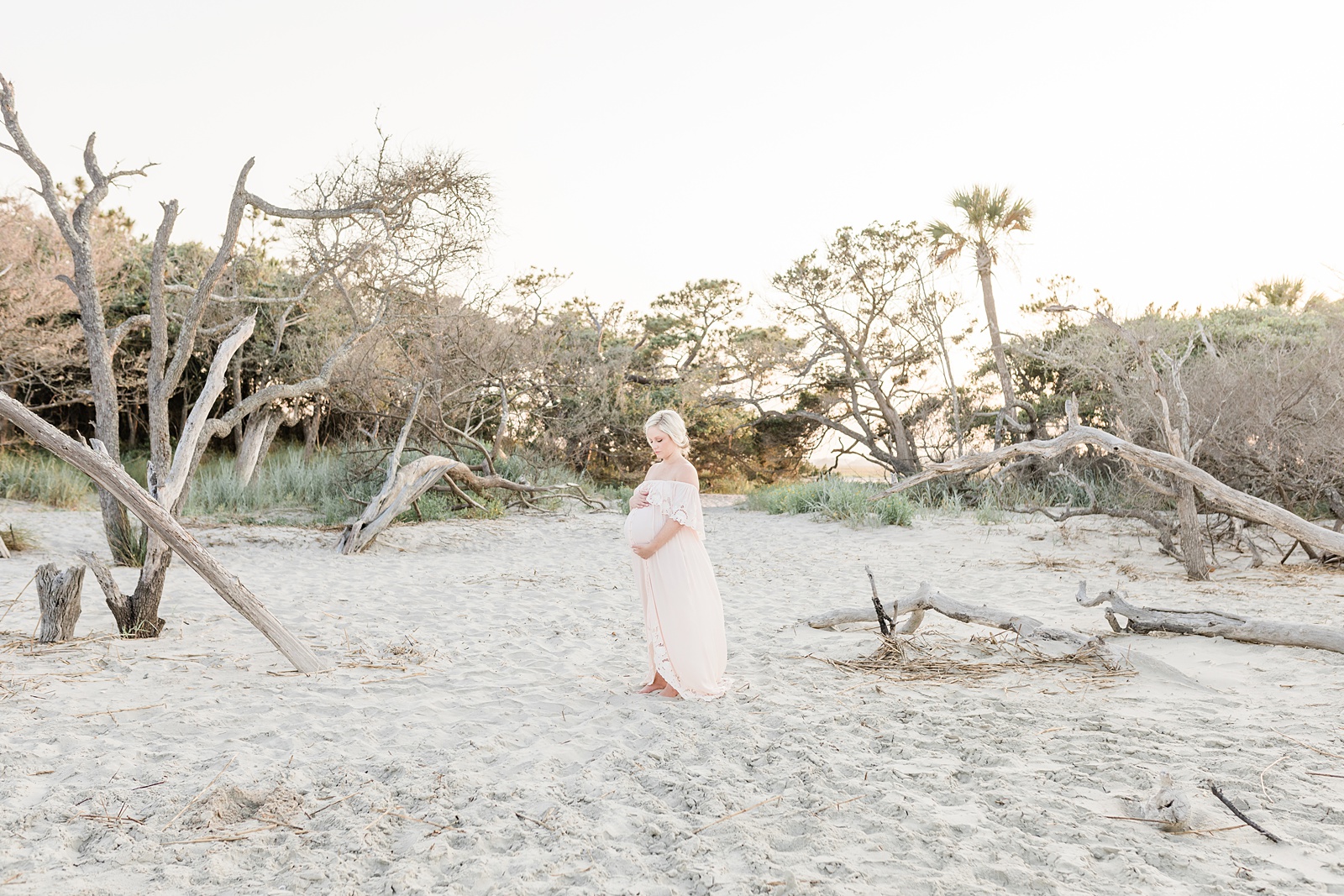 Folly Beach maternity session by Caitlyn Motycka Photography