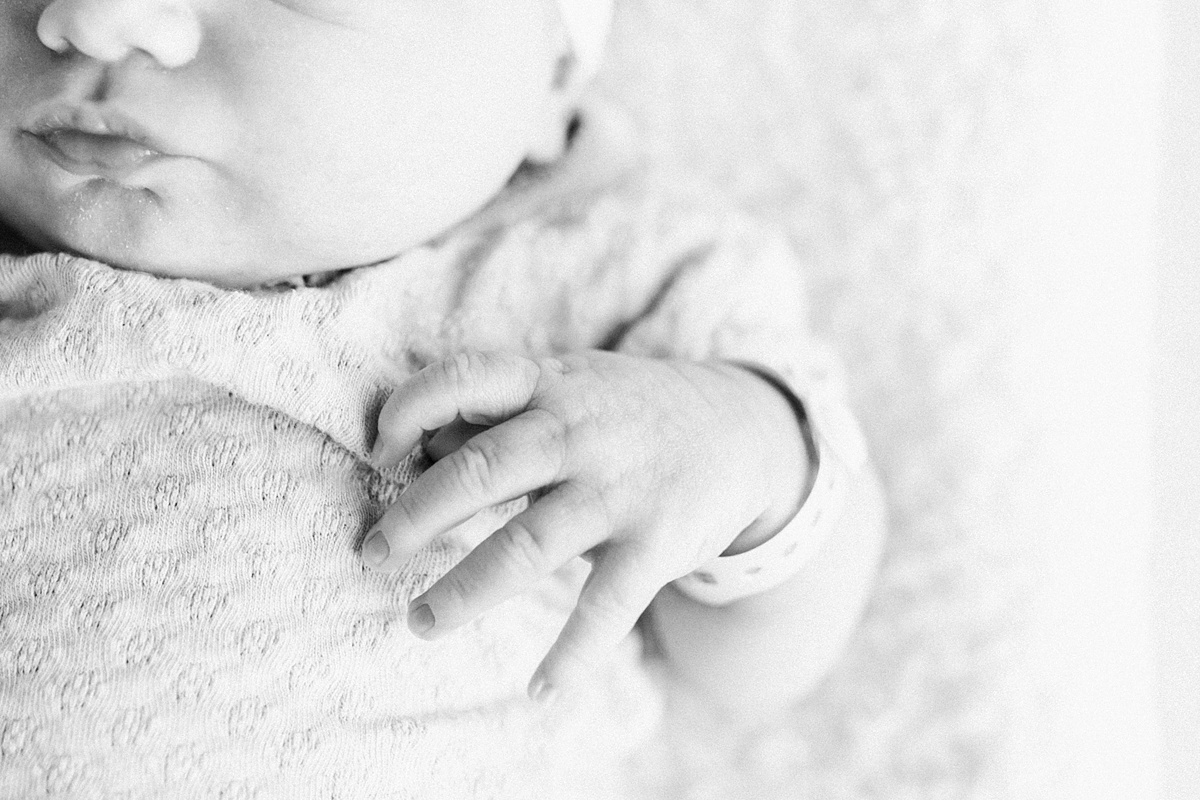 Newborn details photographed during Fresh 48 photoshoot in the hospital | Caitlyn Motycka Photography.