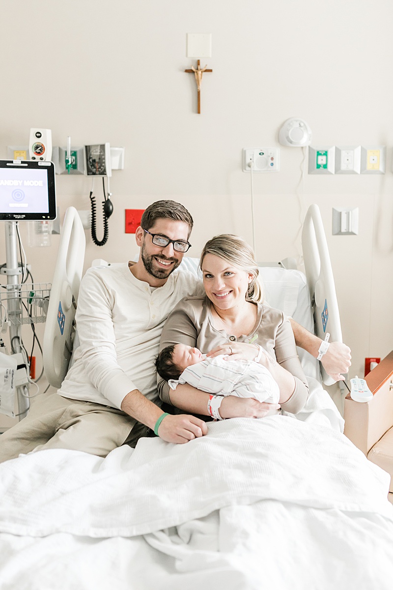 Hospital Newborn Session | Caitlyn Motycka photography