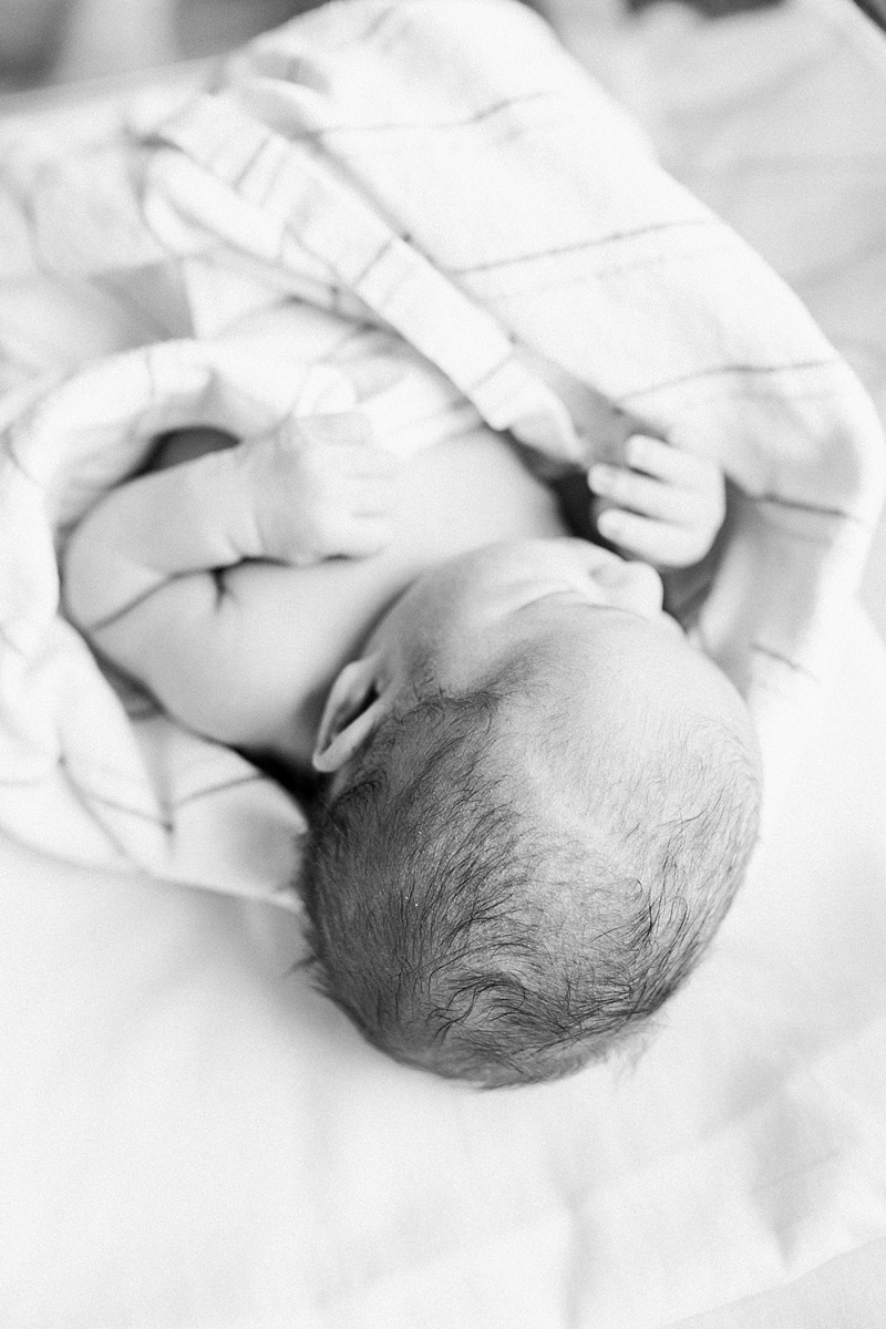 Black and white fresh 48 photo of newborn baby girl | Caitlyn Motycka Photography