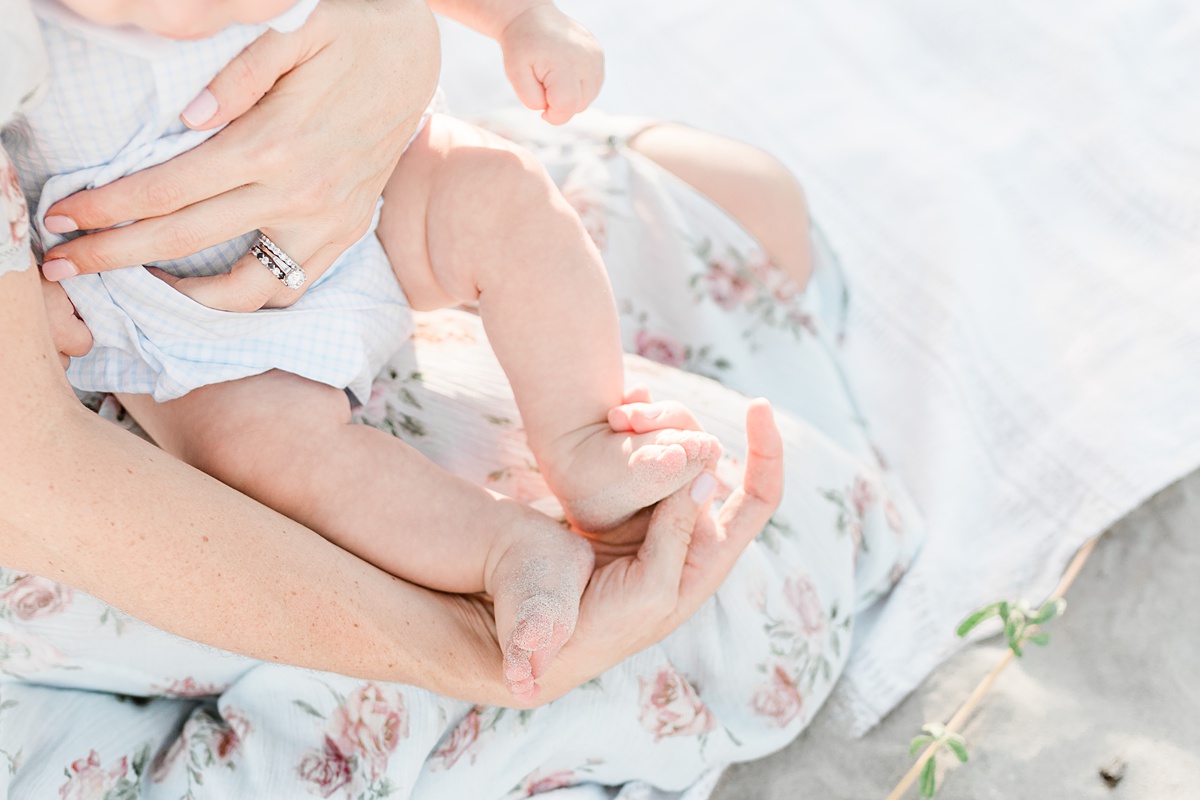 Baby details during photoshoot with Charleston Family Photographer, Caitlyn Motycka Photography. 