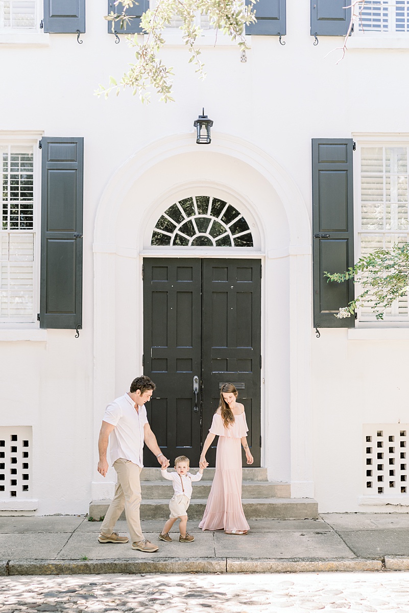 Downtown Charleston Family Session with Southern Charm. Photos by Caitlyn Motycka Photography.