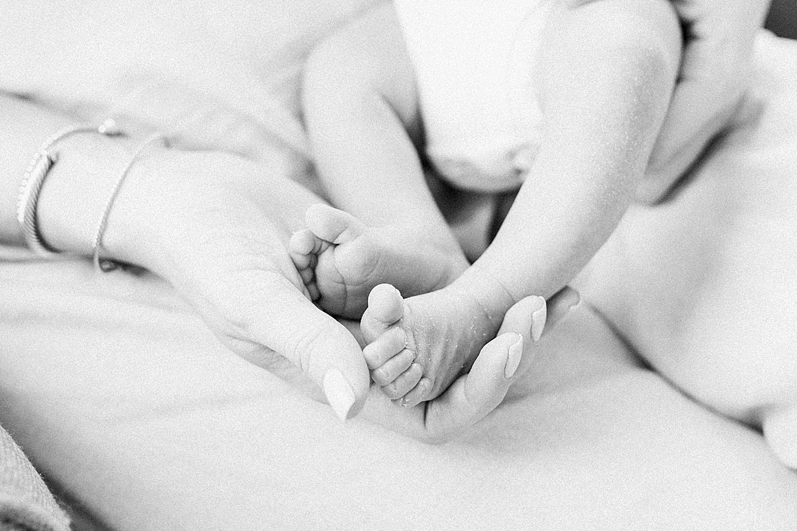 Baby details from newborn session in black and white. Photos by Caitlyn Motycka Photography. 